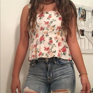 Flower top from American eagle